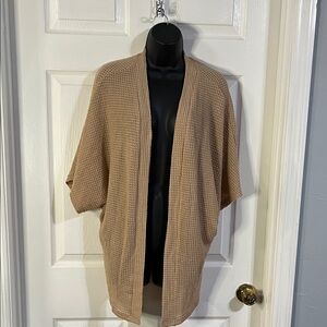 Styleword Cozy Tan open front Waffle Knit Womens Sweater, size small, NWT.